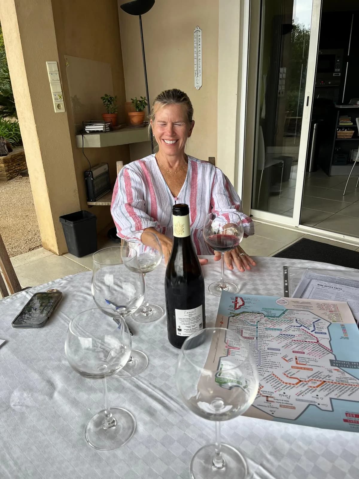 Cours particulier d’œnologie à domicile avec carte des vignobles